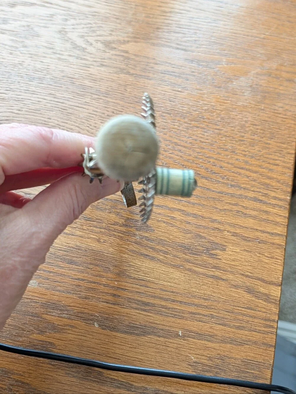 Vintage Hand Crank Egg Beater Cream & Turquoise Handle